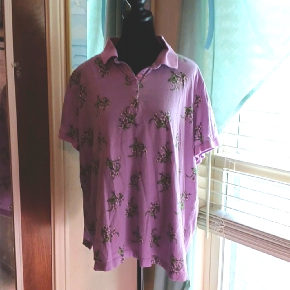 Woman Within lavender polo with violet flower design 2X (26/28)